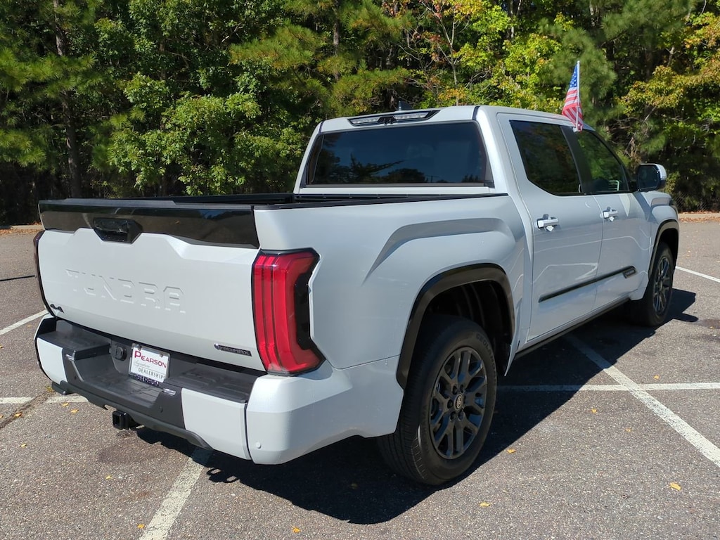 New 2026 Toyota Tundra i-FORCE MAX Platinum PLATINUM CREWMAX 5.5