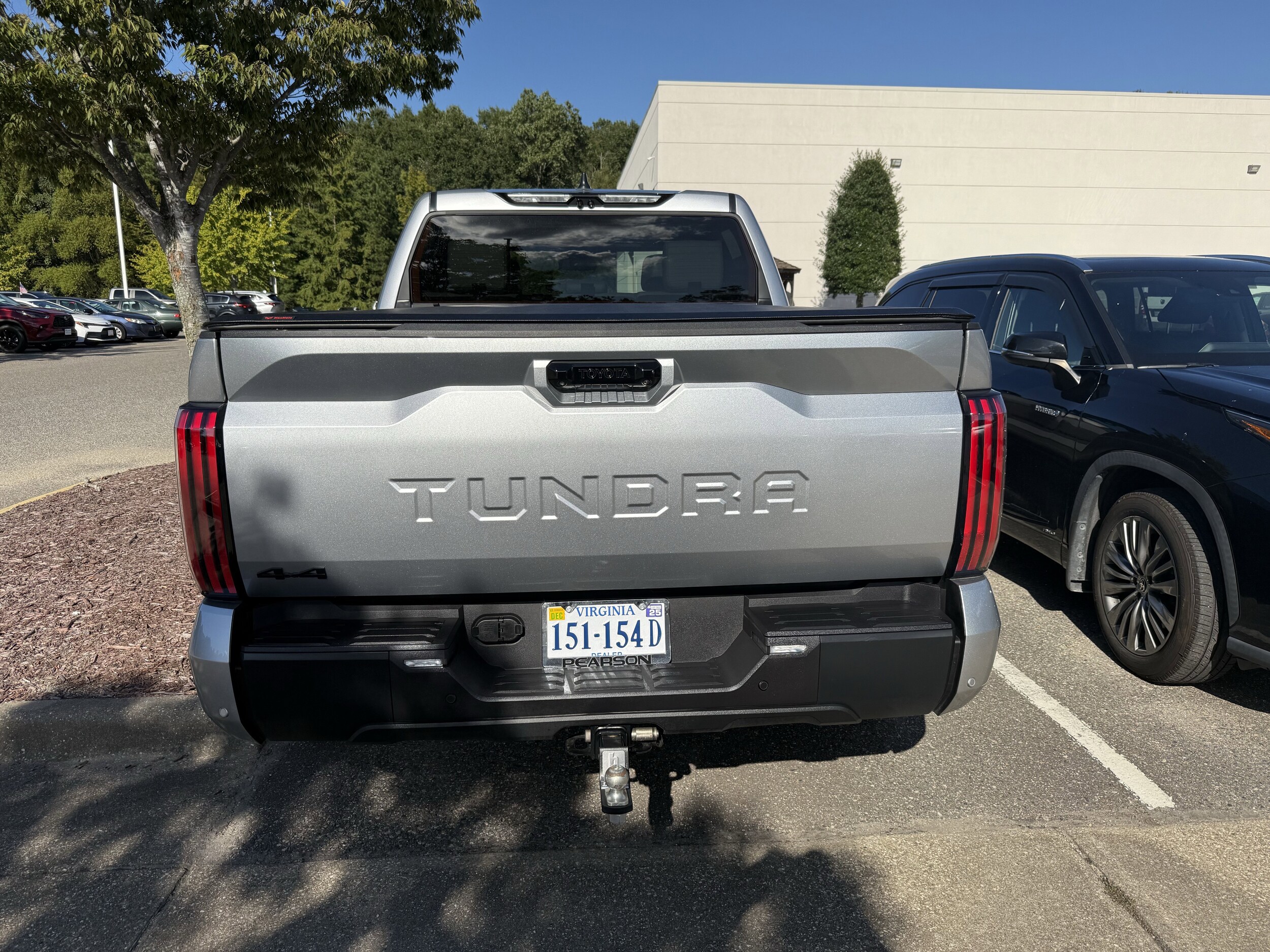 2025 Toyota Tundra Limited photo 3