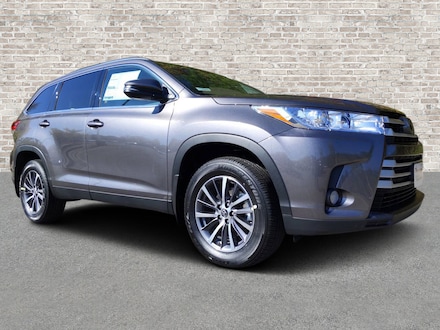 2019 Toyota Highlander XLE V6 SUV