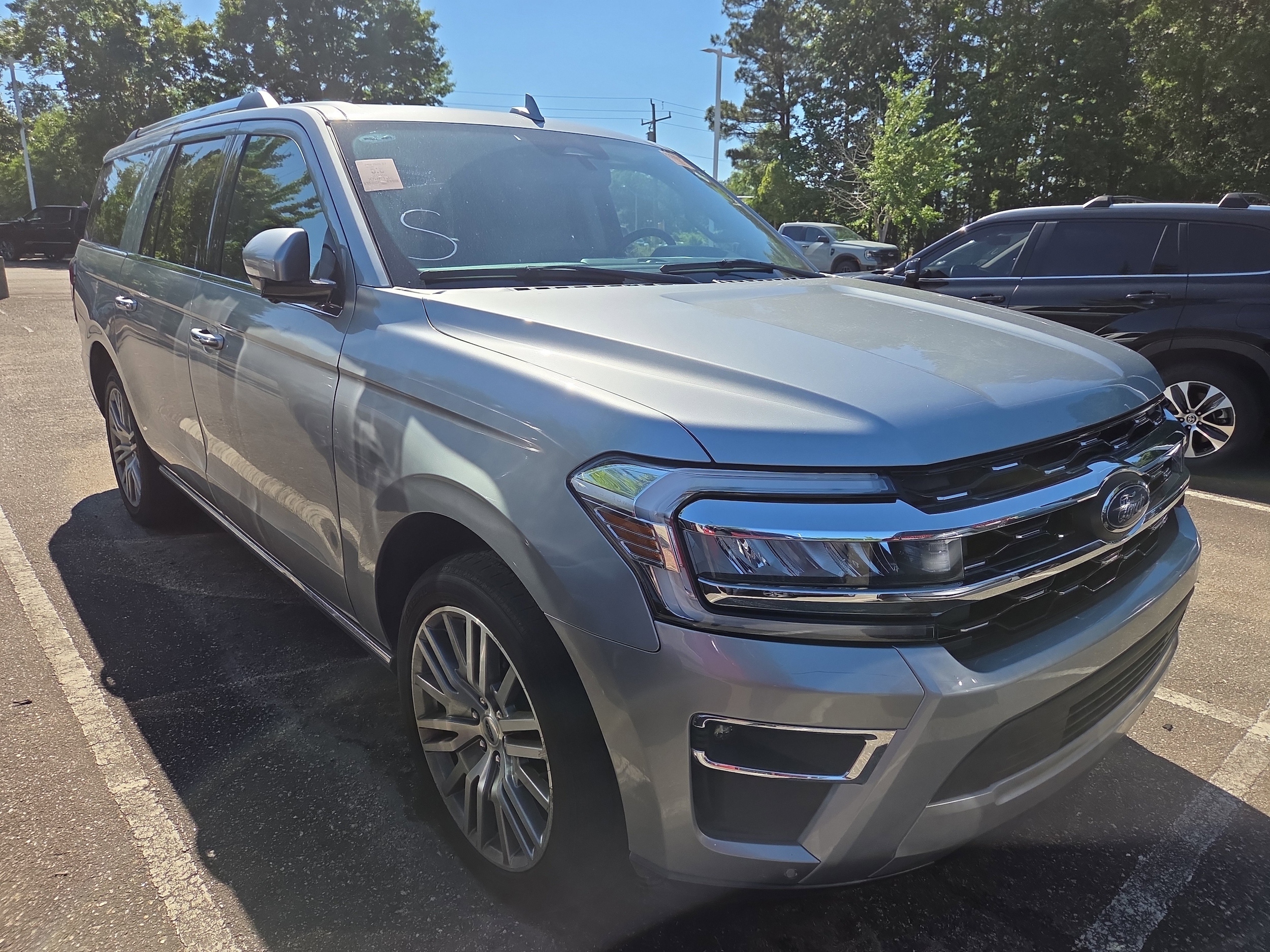2024 Ford Expedition Limited MAX 4x4's photo