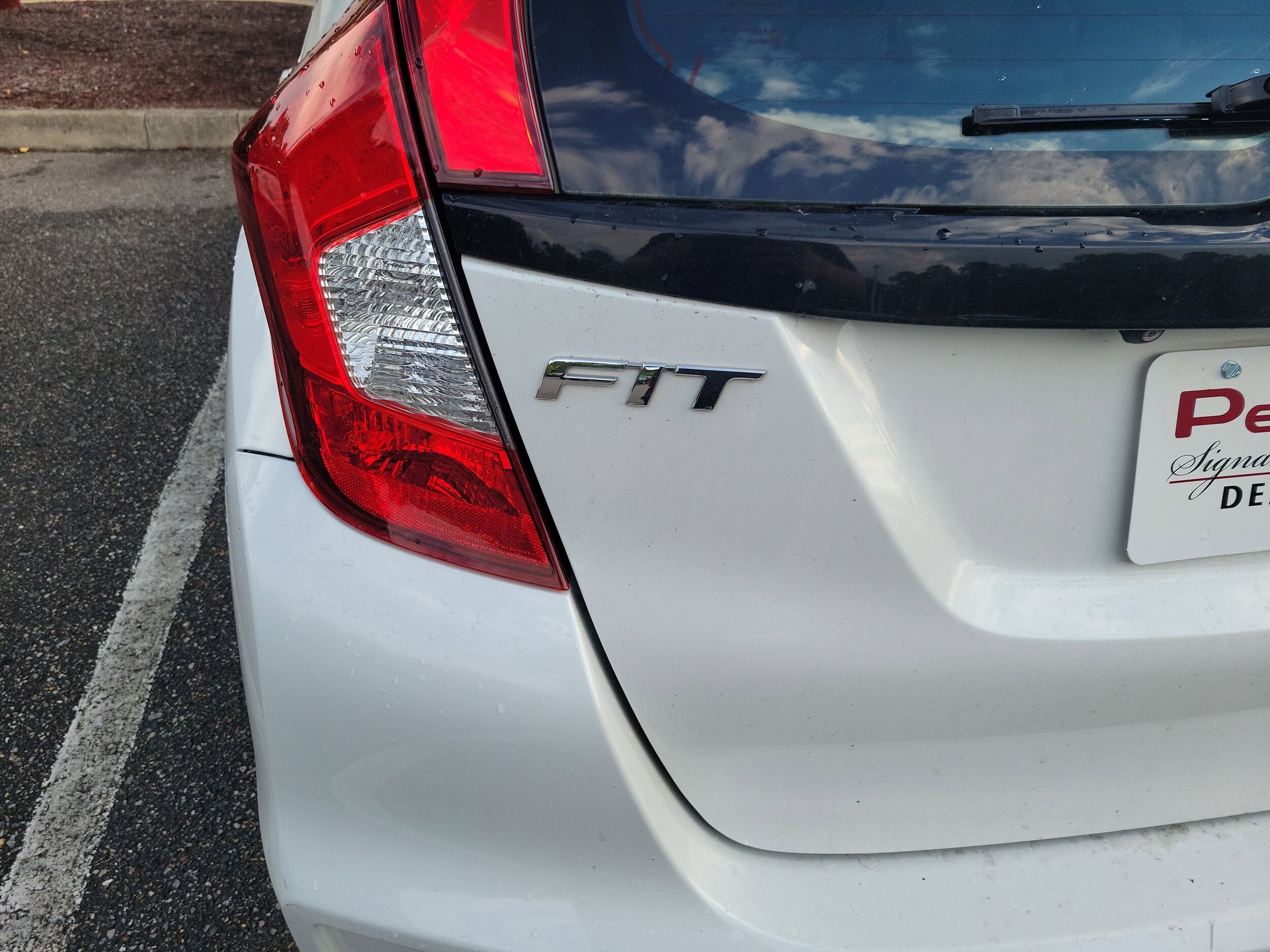 2019 Honda Fit LX photo 3