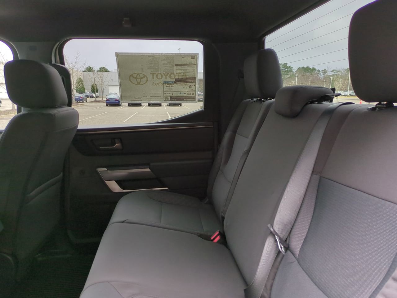 2026 Toyota Tundra SR5 - Photo 14