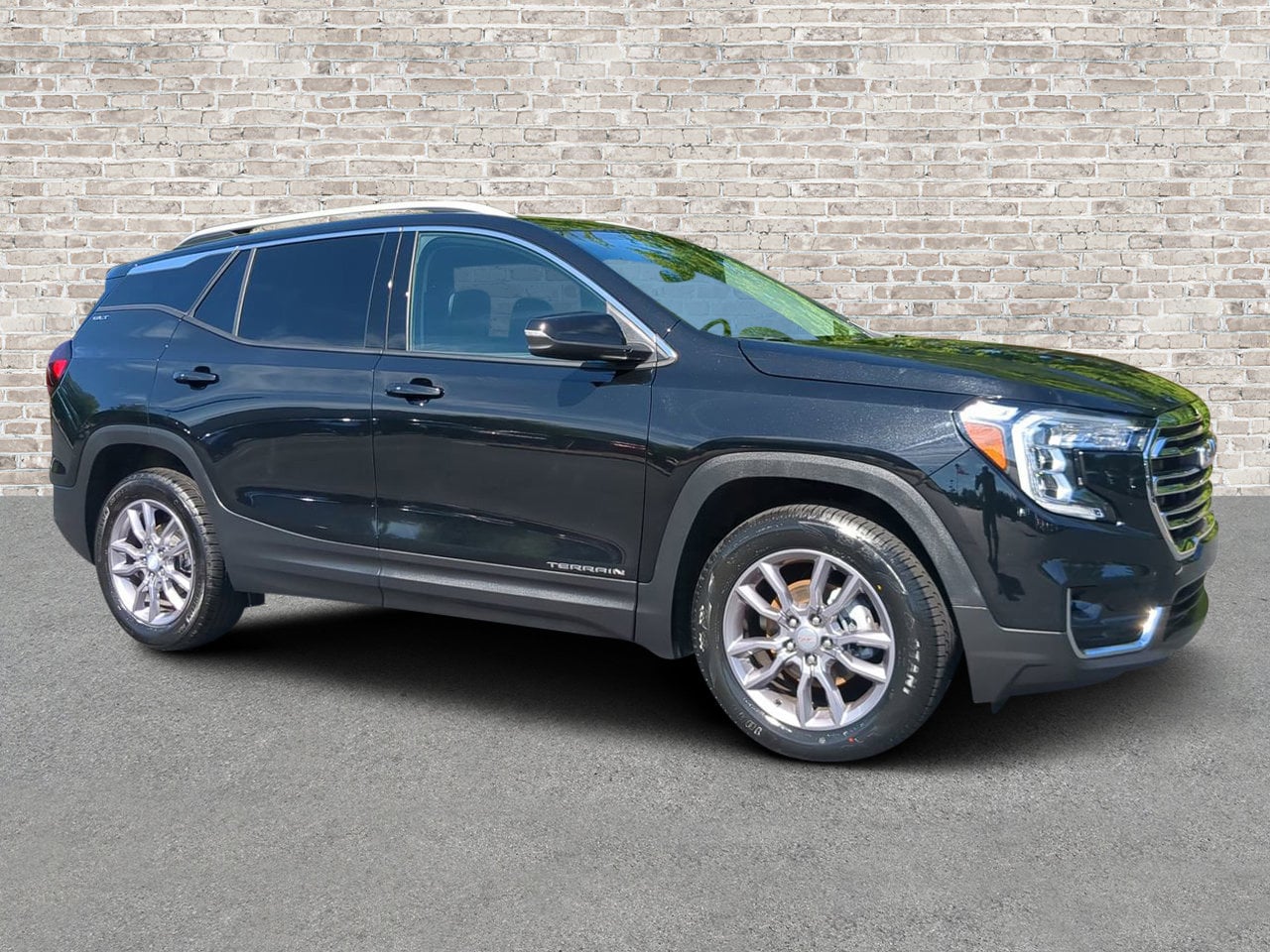 2023 GMC Terrain SLT's photo