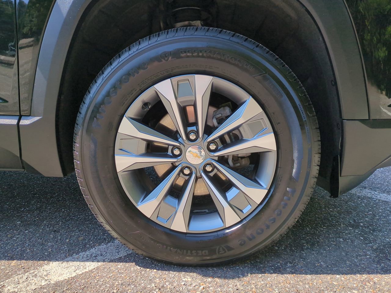 2025 Chevrolet Equinox LT - Photo 11