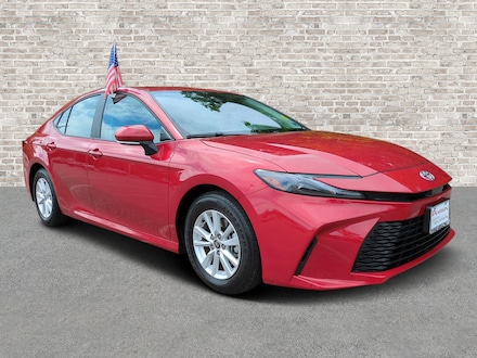2025 Toyota Camry LE Sedan