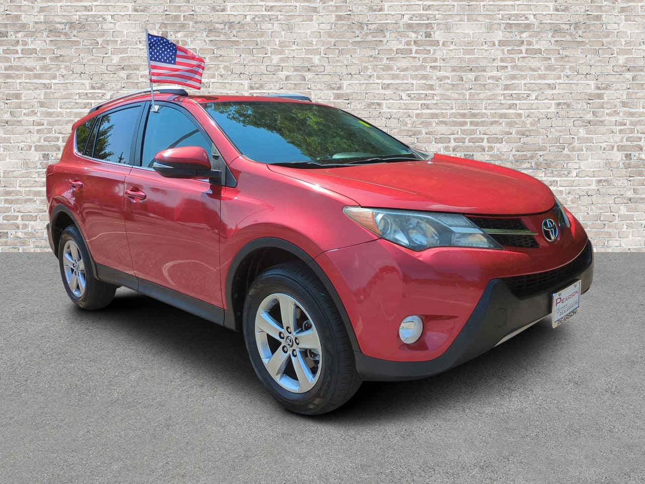 2015 Toyota RAV4 XLE AWD's photo