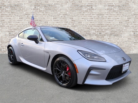 2025 Toyota GR86 Premium MT 2+2 COUPE 6 SPD M/T