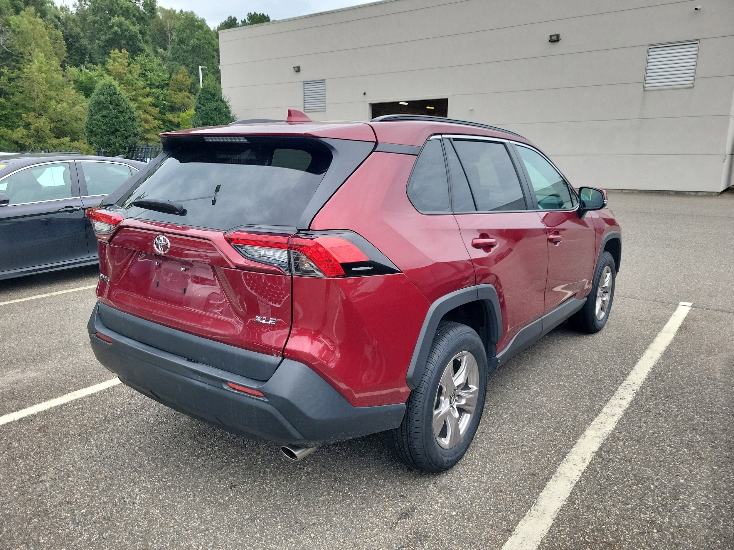 Used 2023 Toyota RAV4 XLE with VIN 2T3W1RFV2PW273591 for sale in Northfield, Minnesota