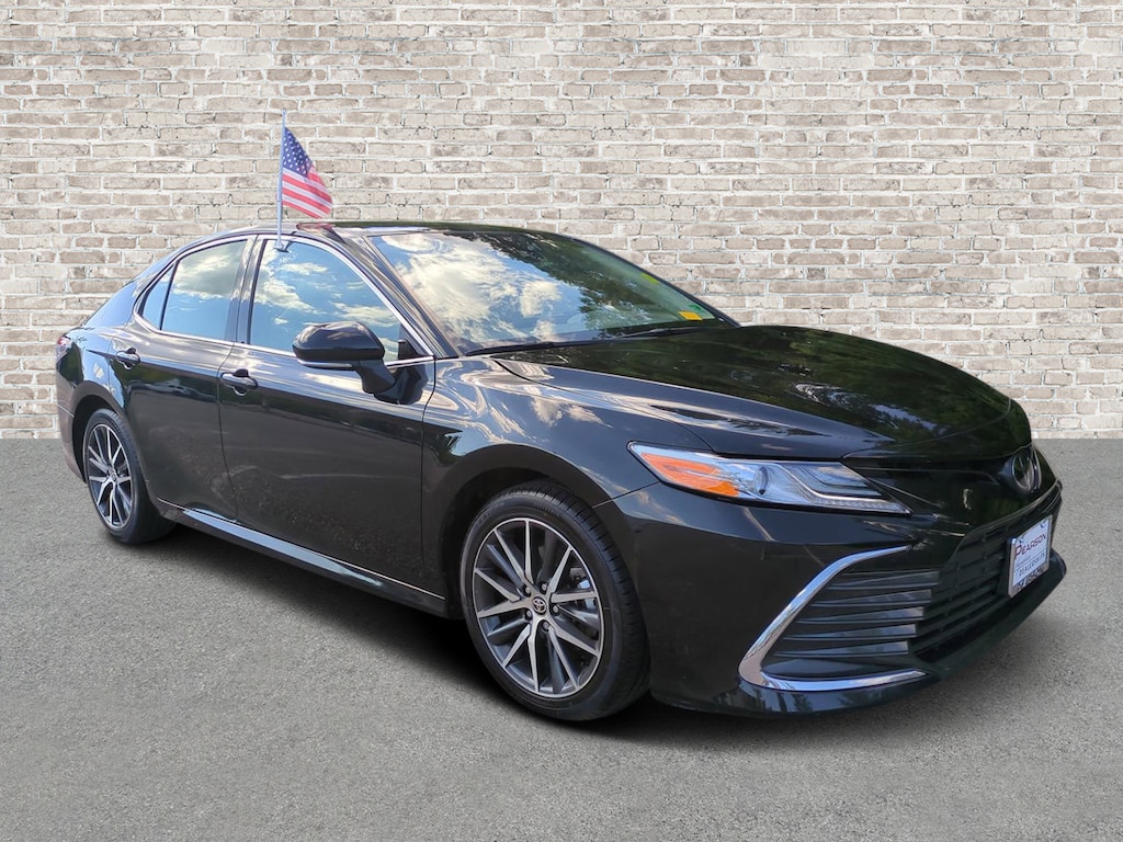 Used 2023 Toyota Camry XLE Sedan