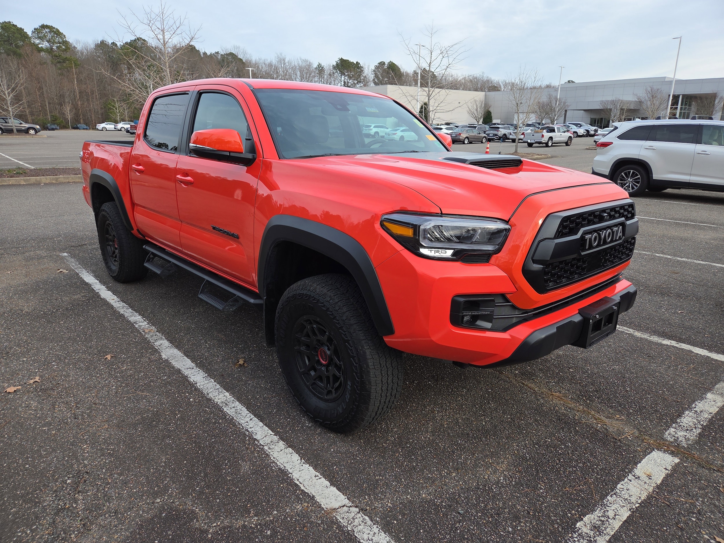 2023 Toyota Tacoma TRD Pro's photo