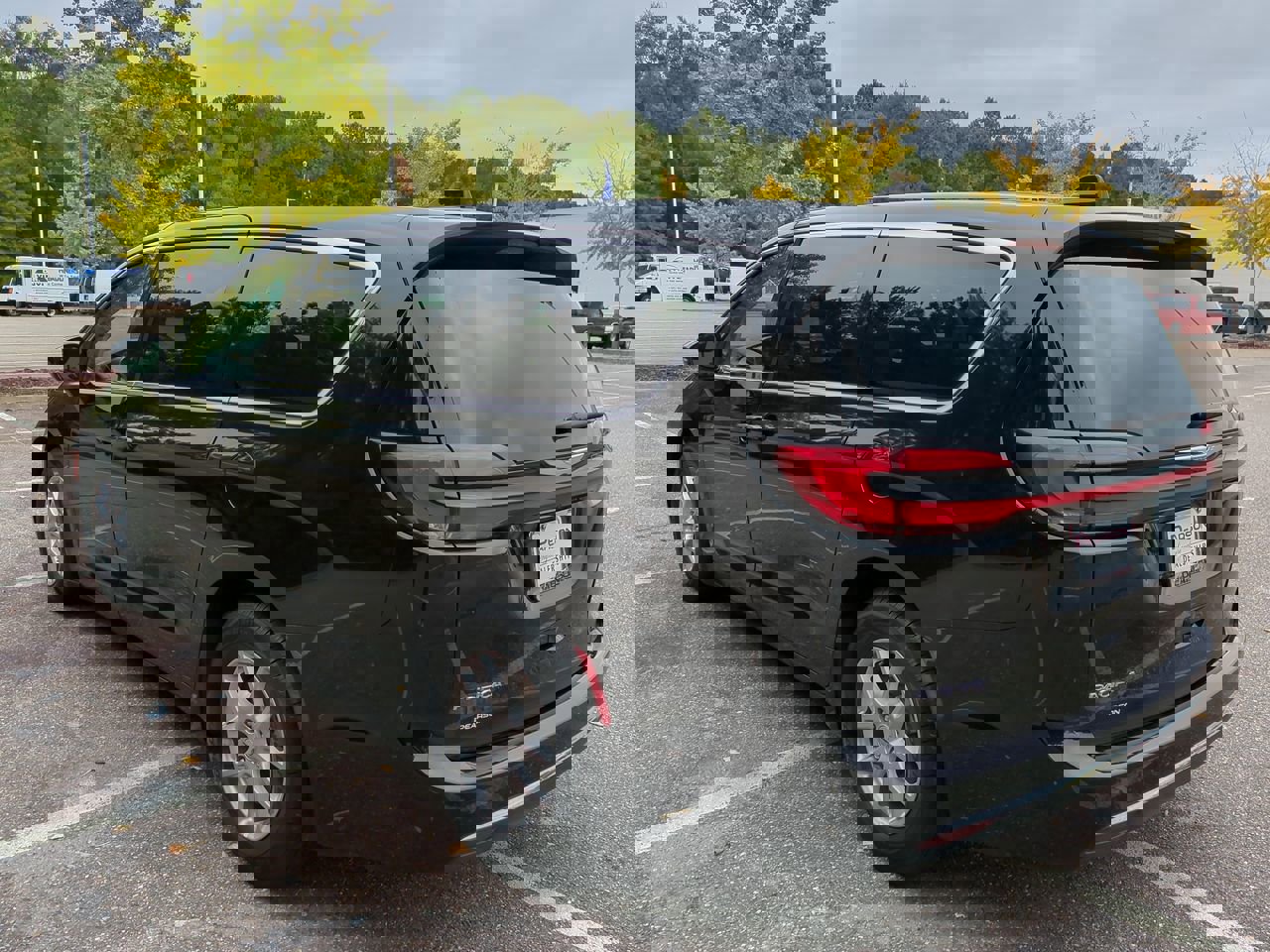 2024 Chrysler Pacifica Touring L - Photo 6