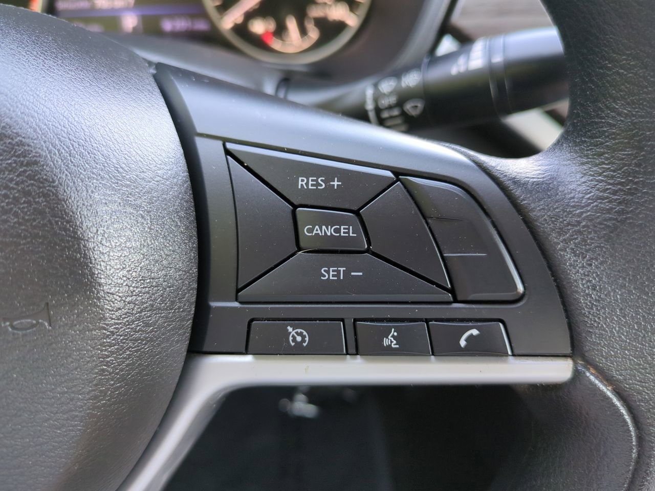 2025 Nissan Altima SV - Photo 23