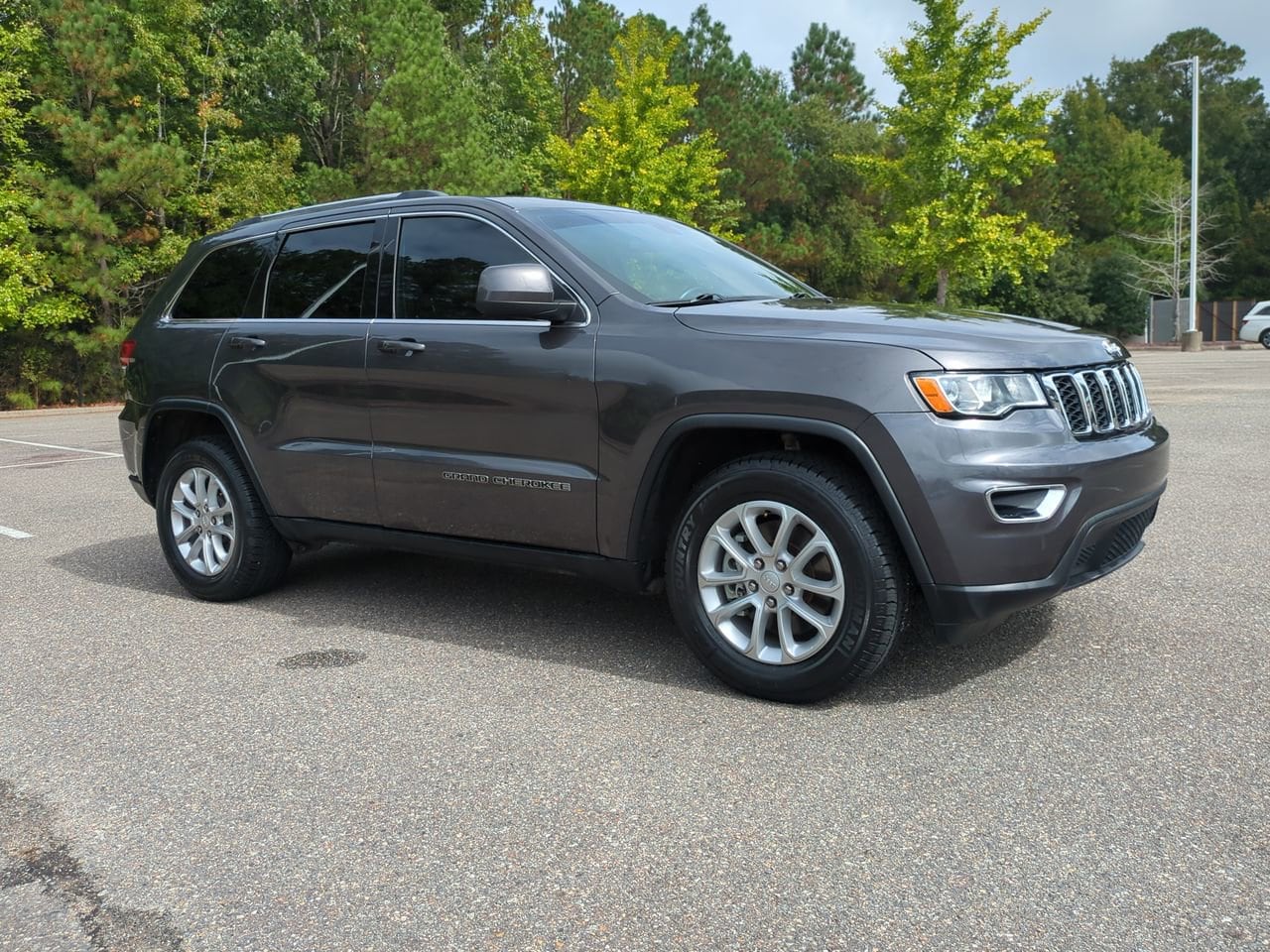 Used 2021 Jeep Grand Cherokee Laredo E with VIN 1C4RJEAG1MC596981 for sale in Newport News, VA