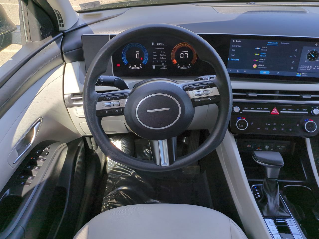 2025 Hyundai Tucson SEL - Photo 16