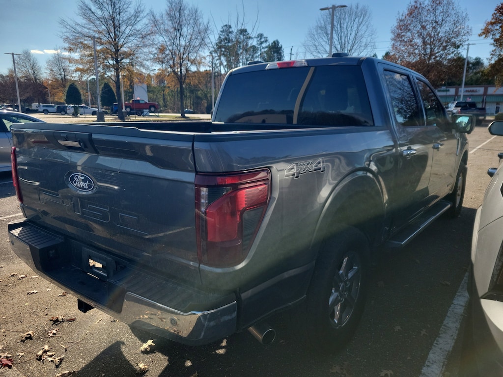 2024 Ford F-150 XLT photo 2
