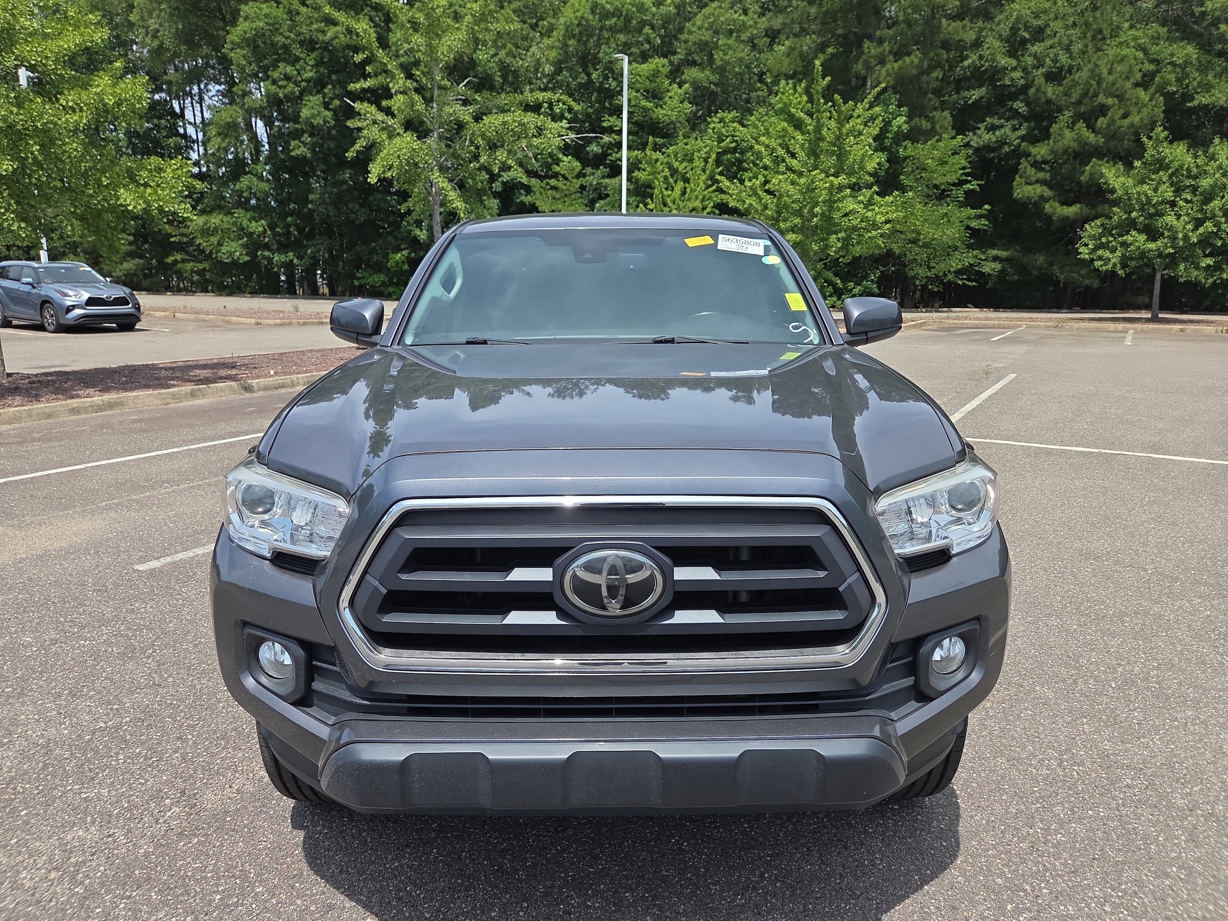 2021 Toyota Tacoma SR5 - Photo 8