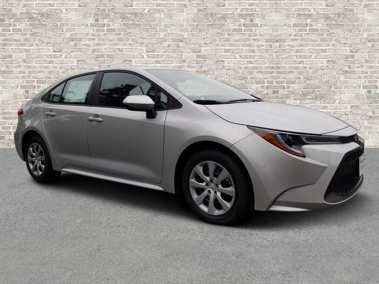 2021 Toyota Corolla LE's photo