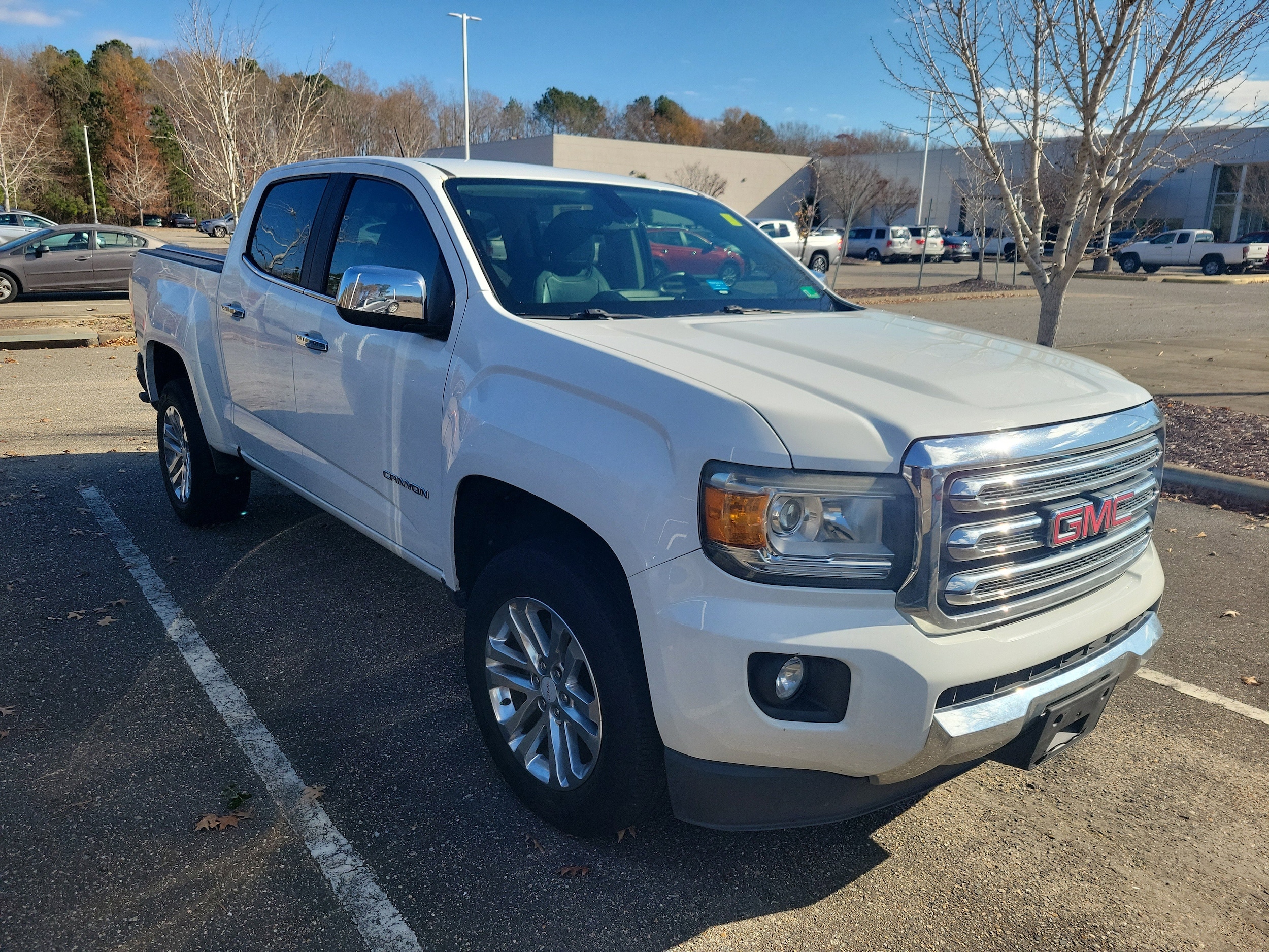 2015 GMC Canyon SLT's photo