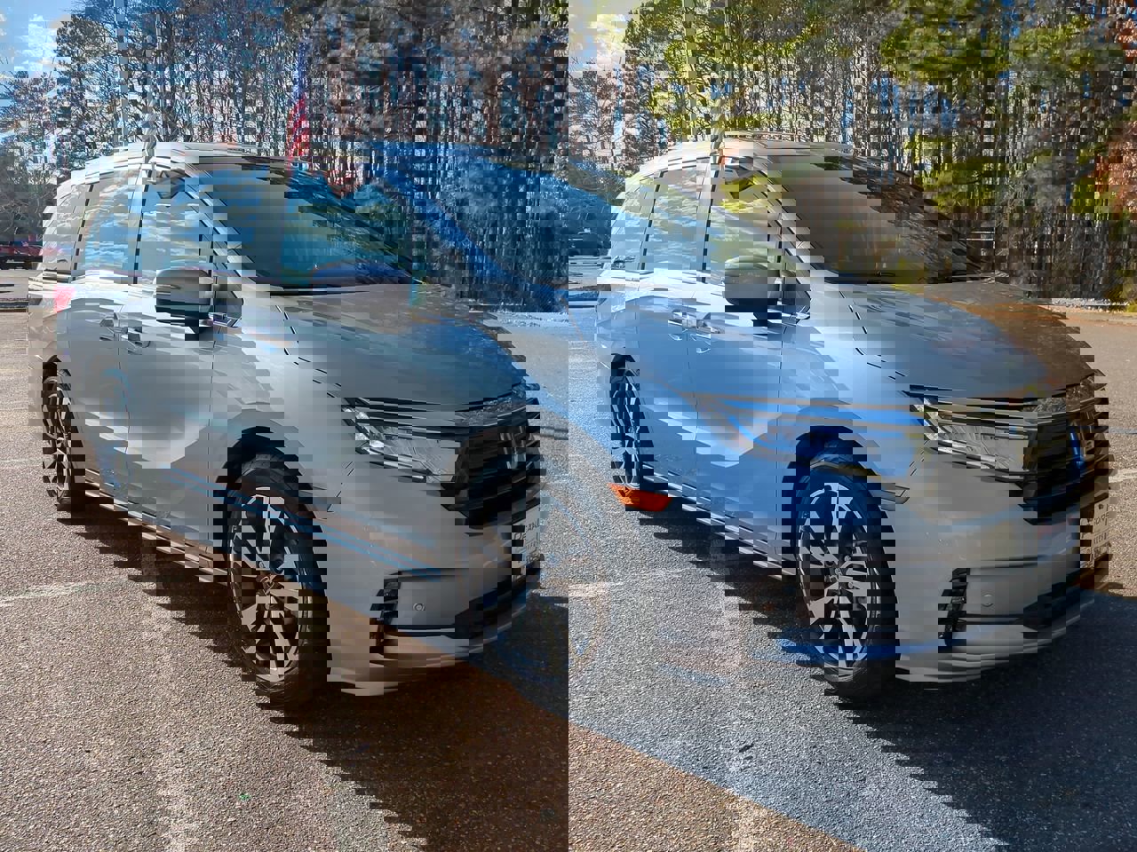 2021 Honda Odyssey Touring's photo