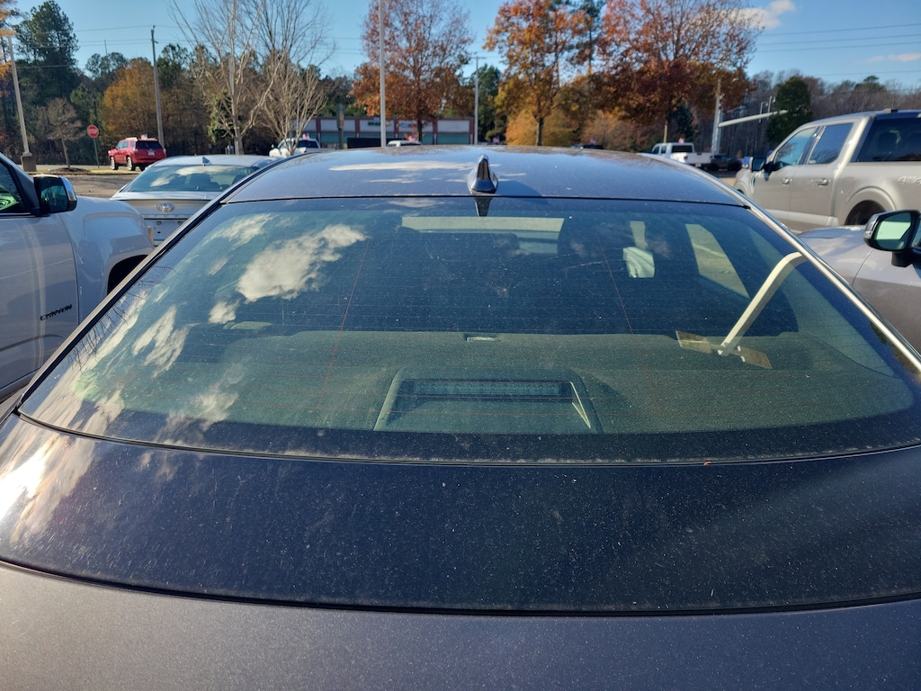 2023 Toyota Crown XLE photo 4