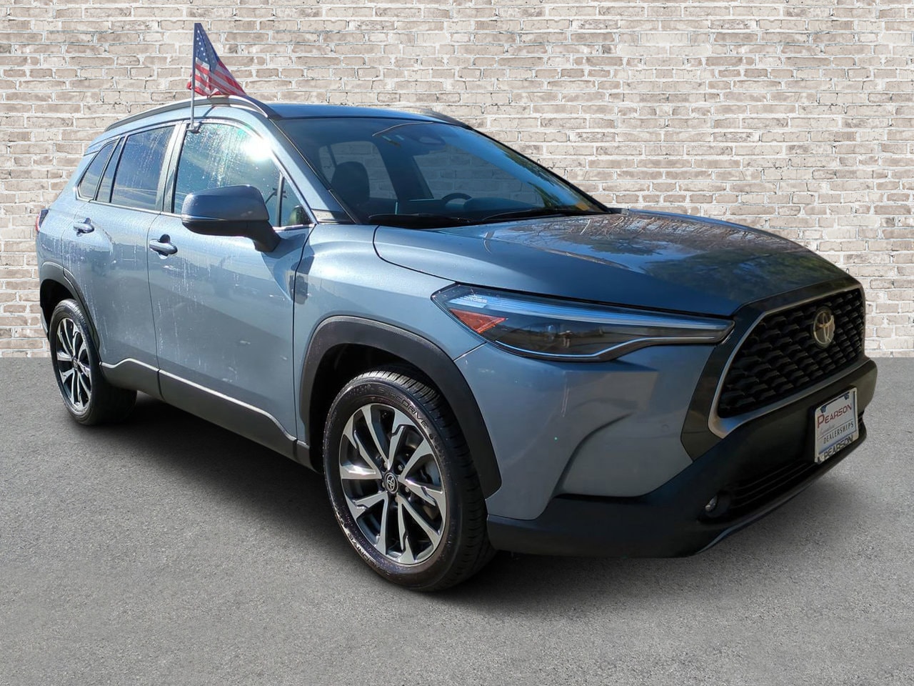 2023 Toyota Corolla Cross XLE's photo