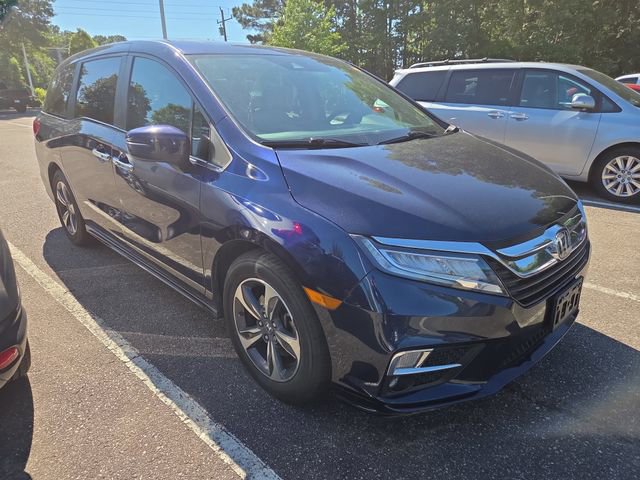 2018 Honda Odyssey Touring's photo