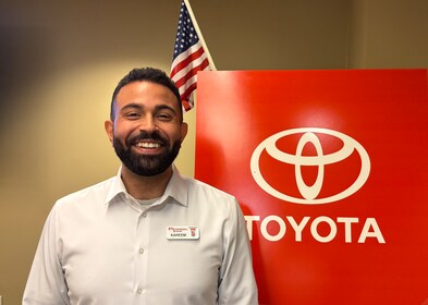 Staff member Kareem Ahmed from ID_f608f0139f0e