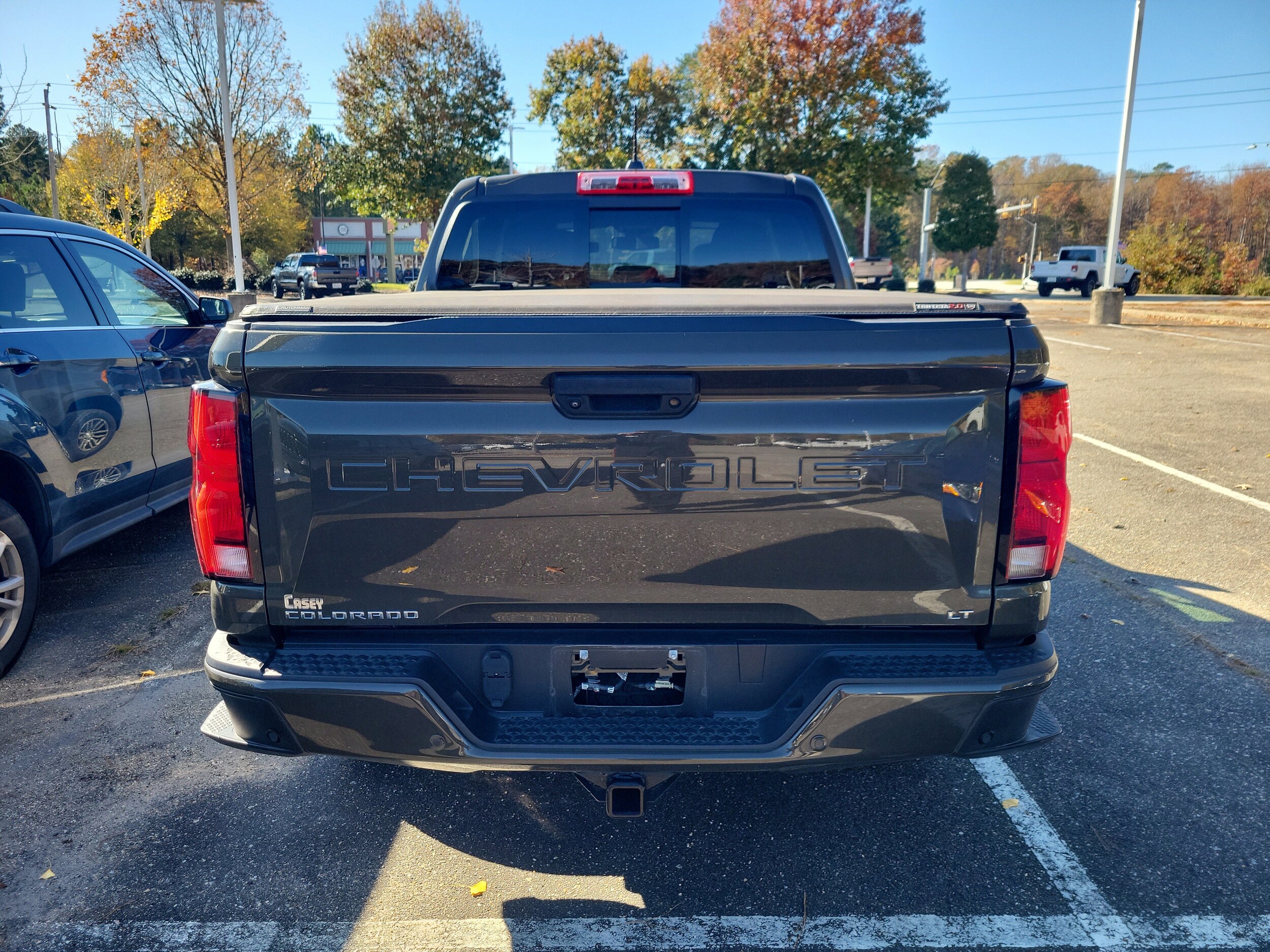 2023 Chevrolet Colorado LT photo 4
