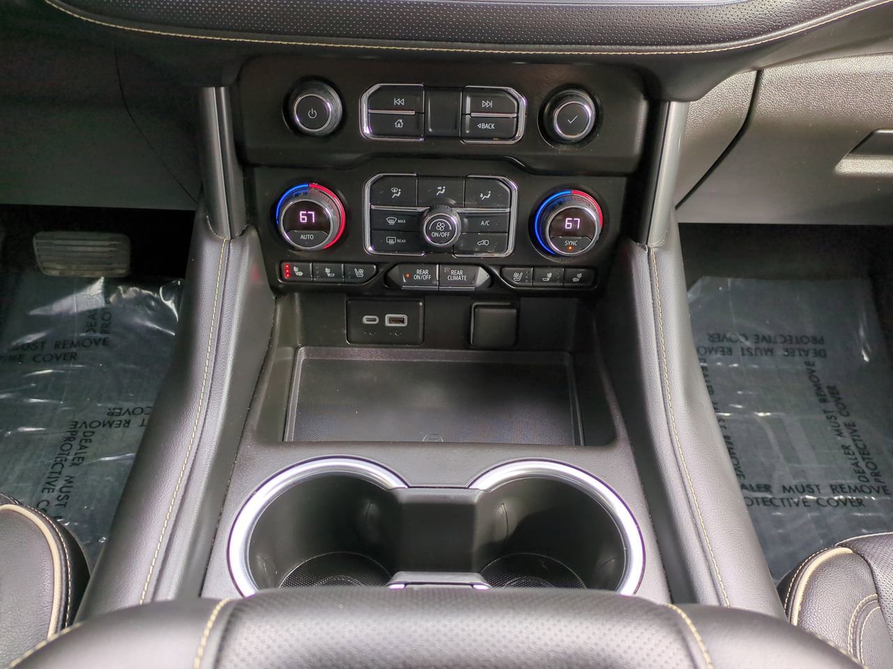 2021 Chevrolet Tahoe Premier - Photo 18