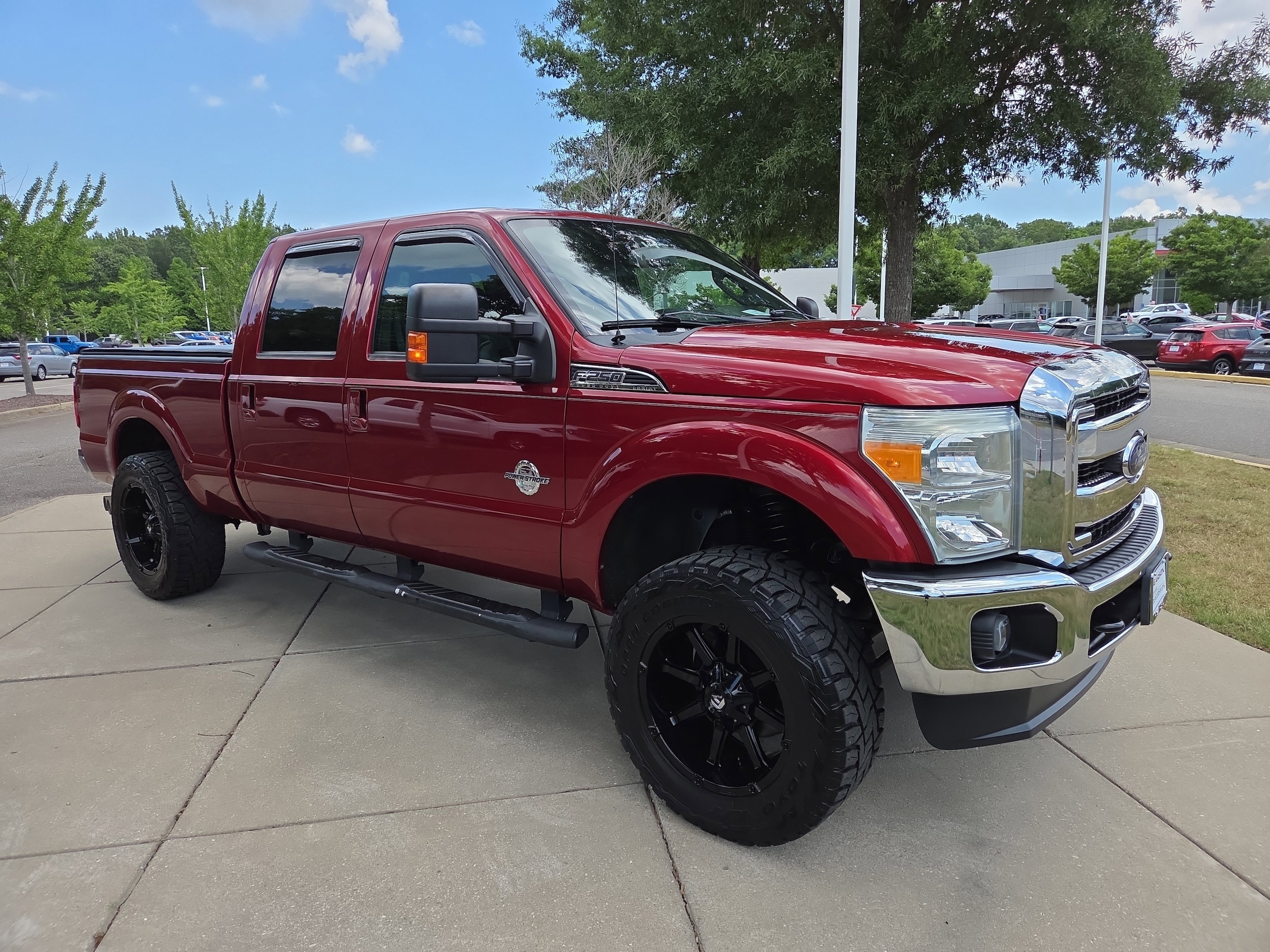 2016 Ford F-250 Lariat 4x4 Crew Cab 8' Box's photo