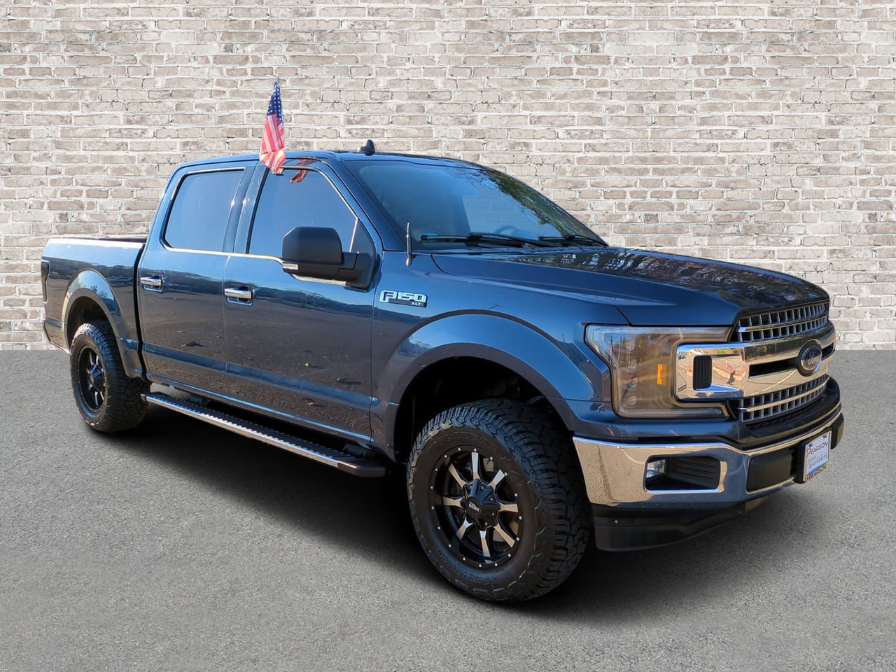 2019 Ford F-150 XLT's photo