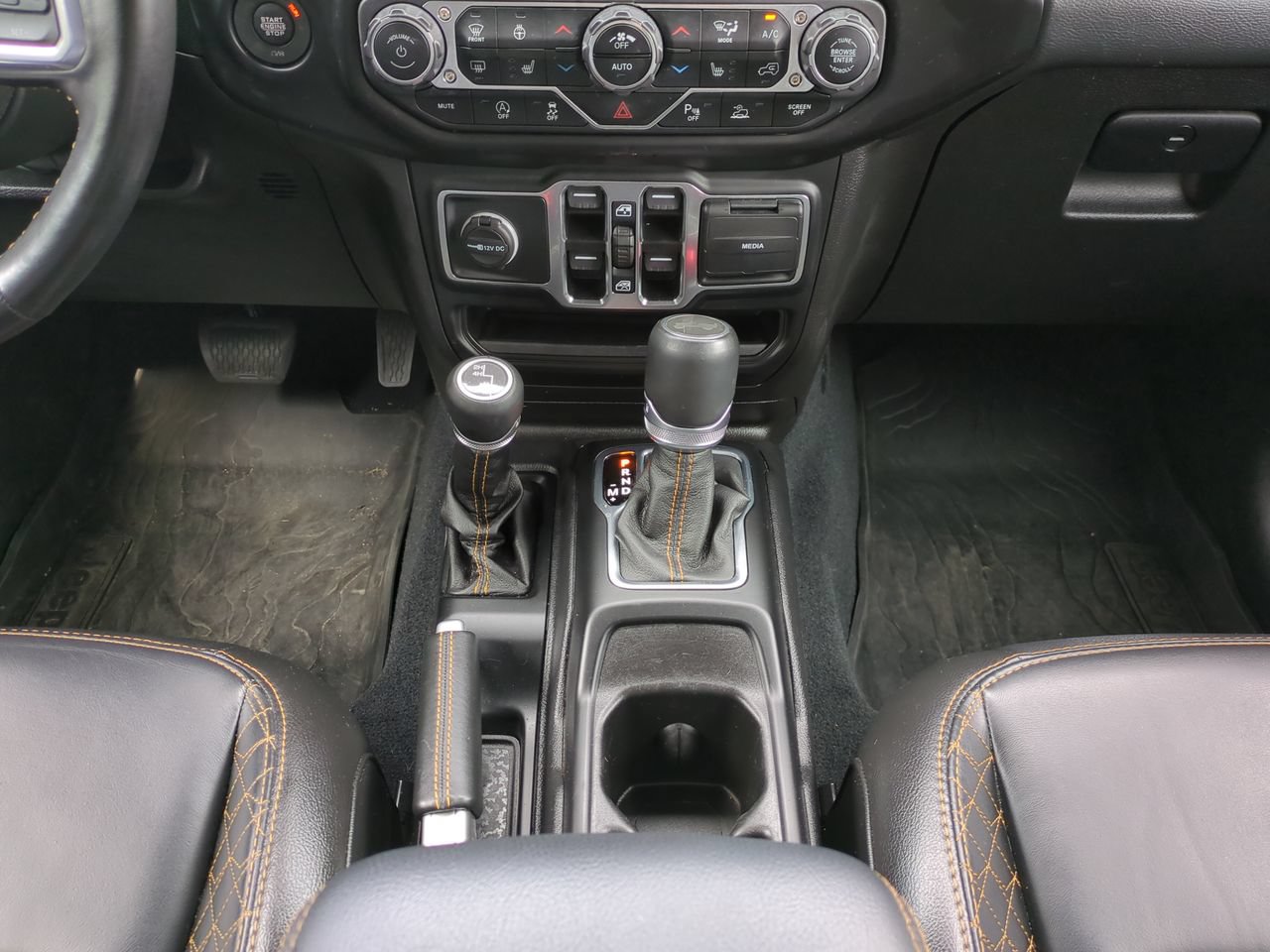 2022 Jeep Wrangler Unlimited High Altitude - Photo 19
