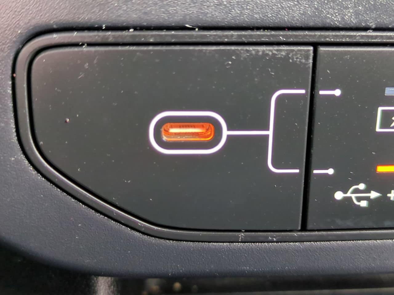 2025 Kia K4 LXS - Photo 20