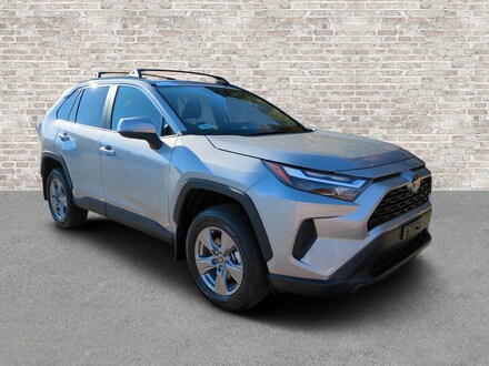 2025 Toyota RAV4 XLE XLE AWD SUV