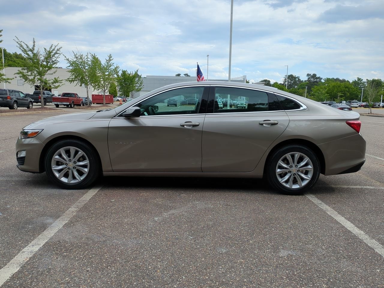 2025 Chevrolet Malibu 1LT - Photo 7
