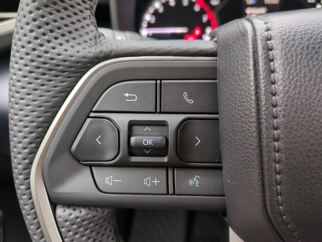 2026 Toyota Tundra SR5 - Photo 23