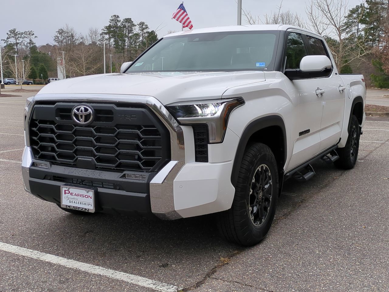 2026 Toyota Tundra SR5 - Photo 8