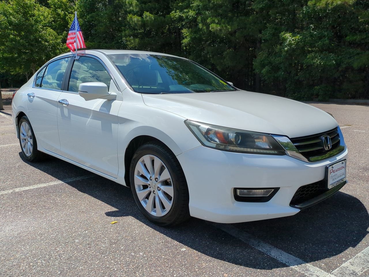 2013 Honda Accord EX Auto's photo