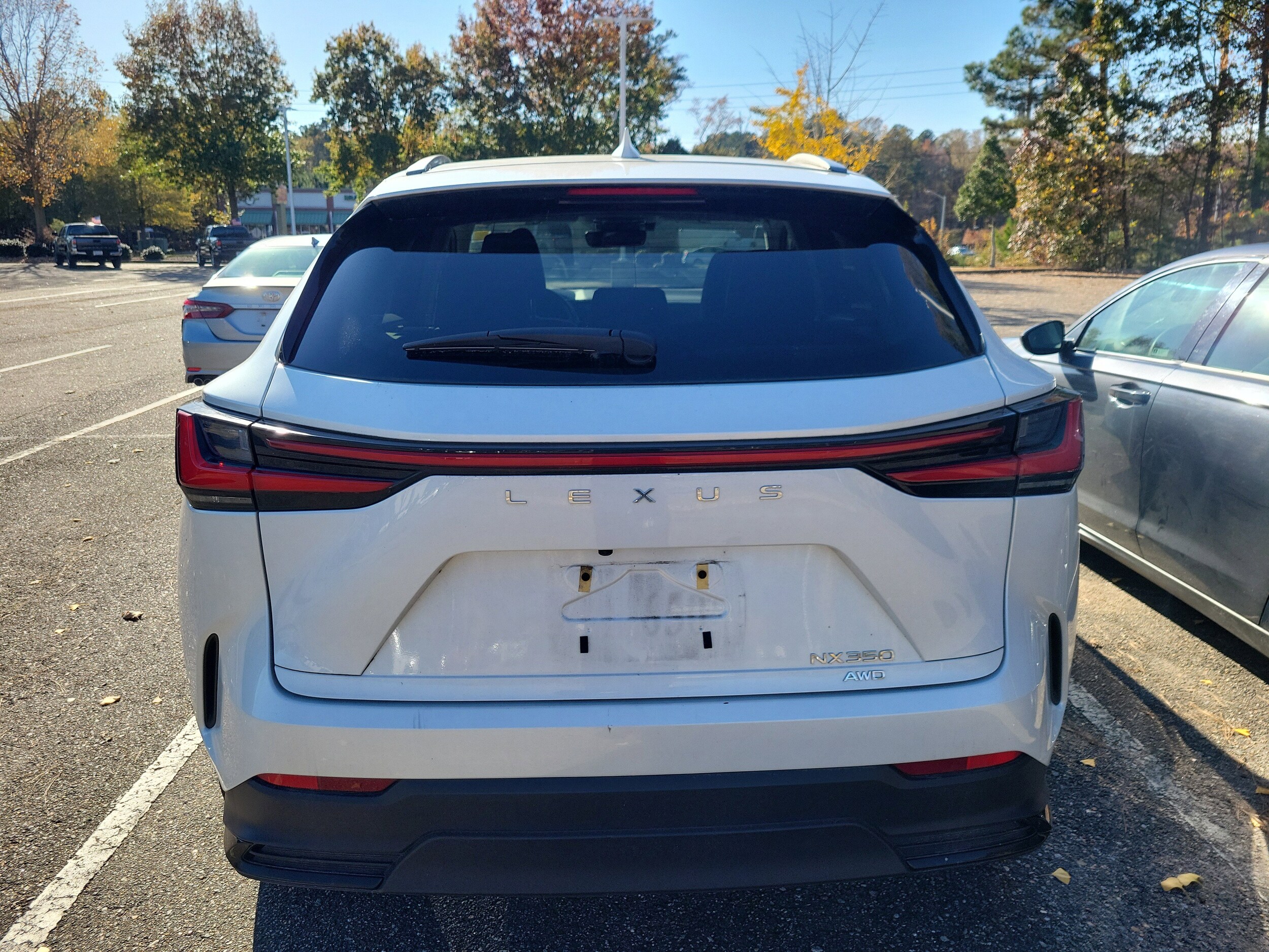 2024 Lexus NX 350 photo 3