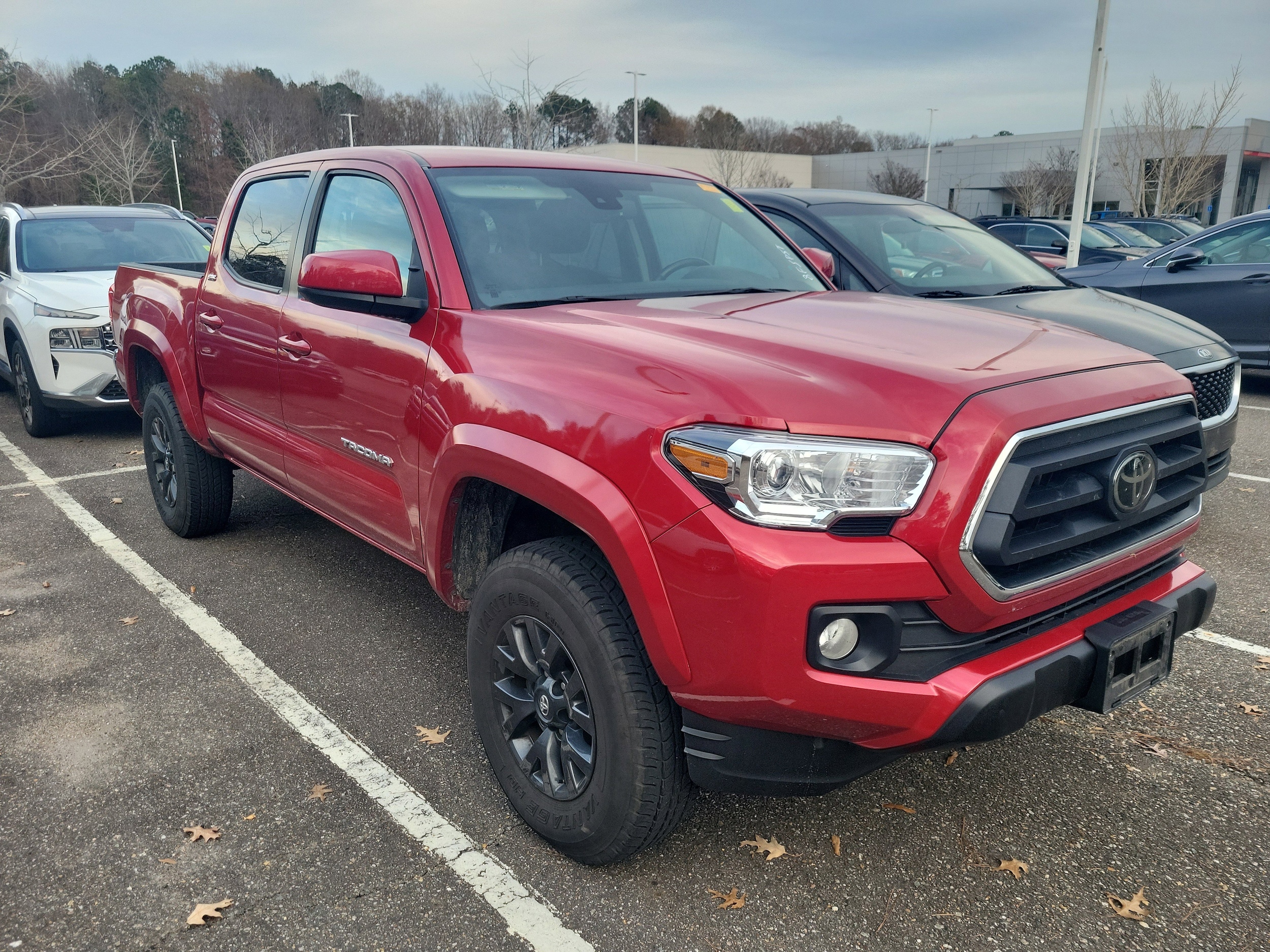 2023 Toyota Tacoma SR5's photo