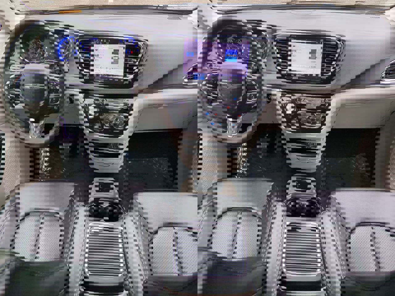 2024 Chrysler Pacifica Touring L - Photo 15