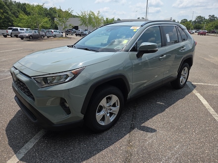 2020 Toyota RAV4 XLE SUV