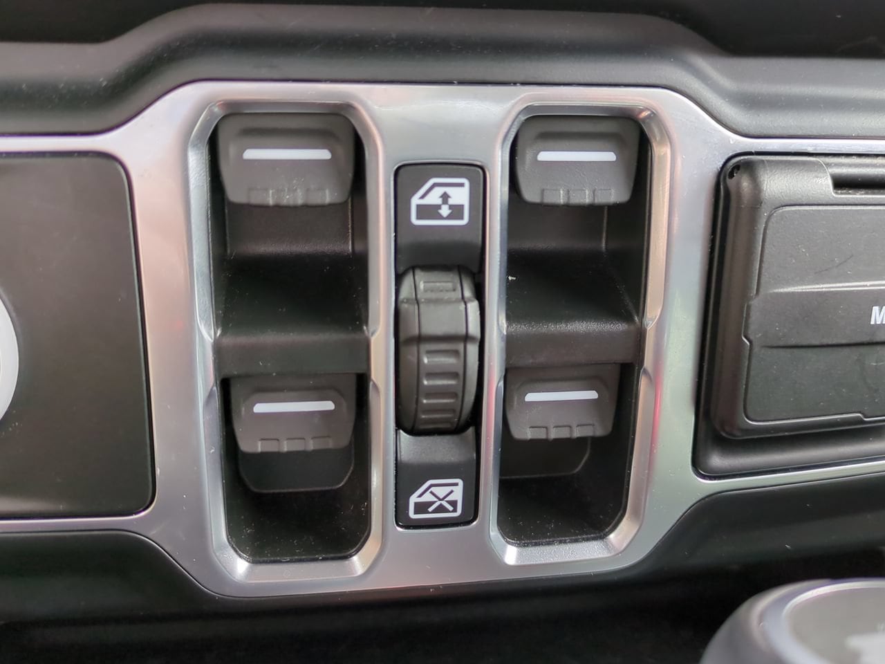 2022 Jeep Wrangler Unlimited High Altitude - Photo 24