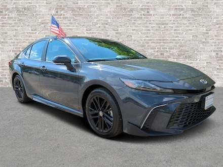 2026 Toyota Camry SE Sedan