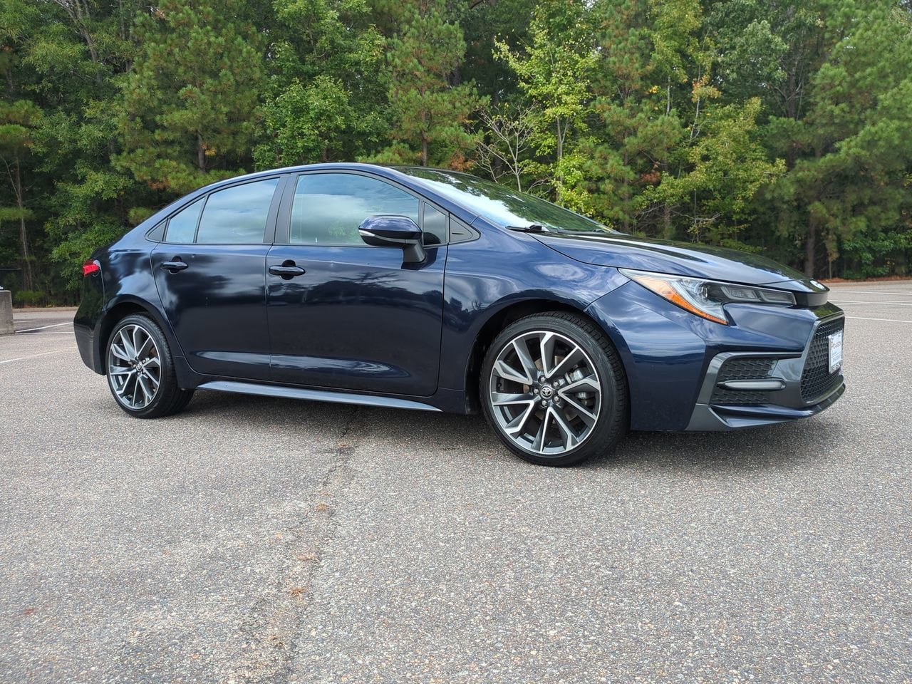 Used 2022 Toyota Corolla SE with VIN 5YFS4MCE1NP113870 for sale in Newport News, VA