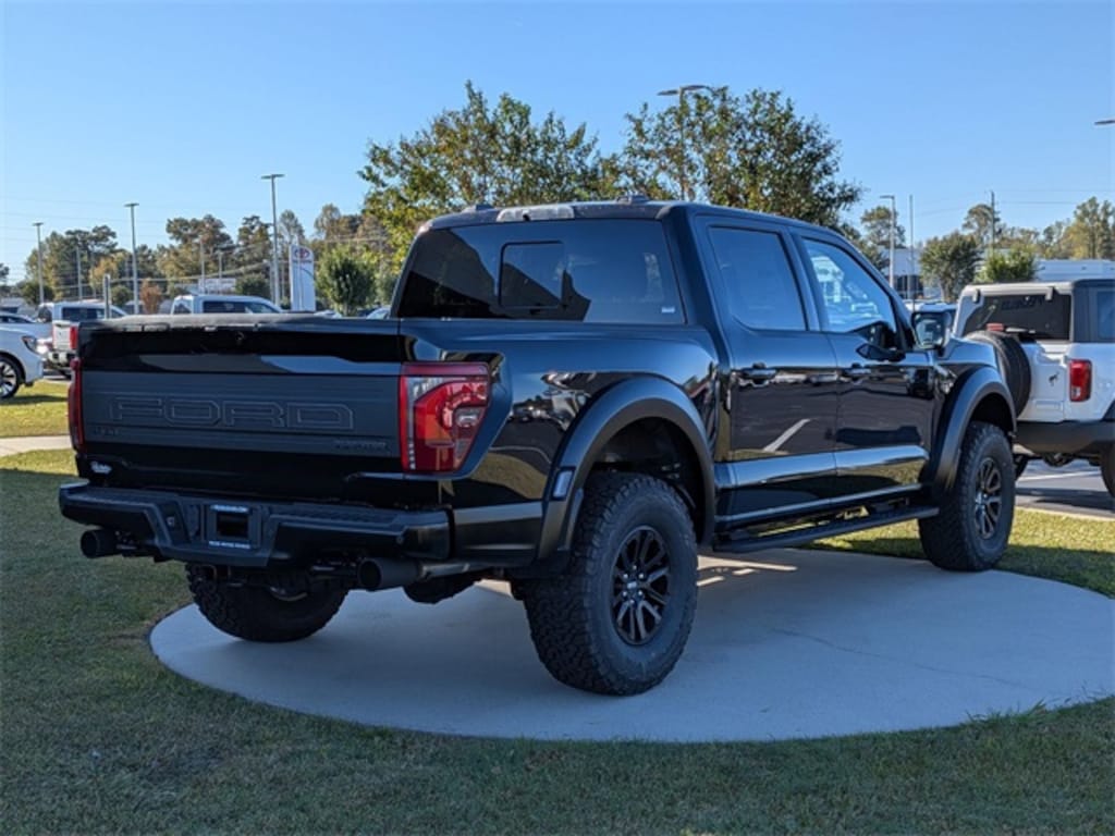 New 2025 Ford F-150 Raptor Truck