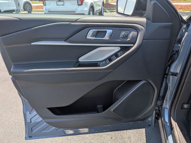 2026 Ford Explorer Tremor - Photo 10