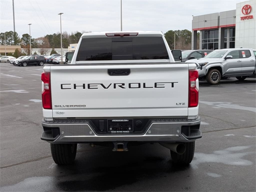 Used 2022 Chevrolet Silverado 2500HD LTZ Truck