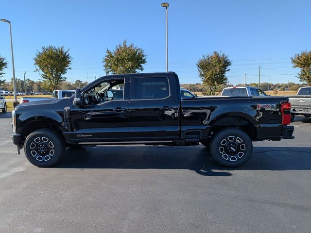2026 Ford F-250 Super Duty Platinum - Photo 6