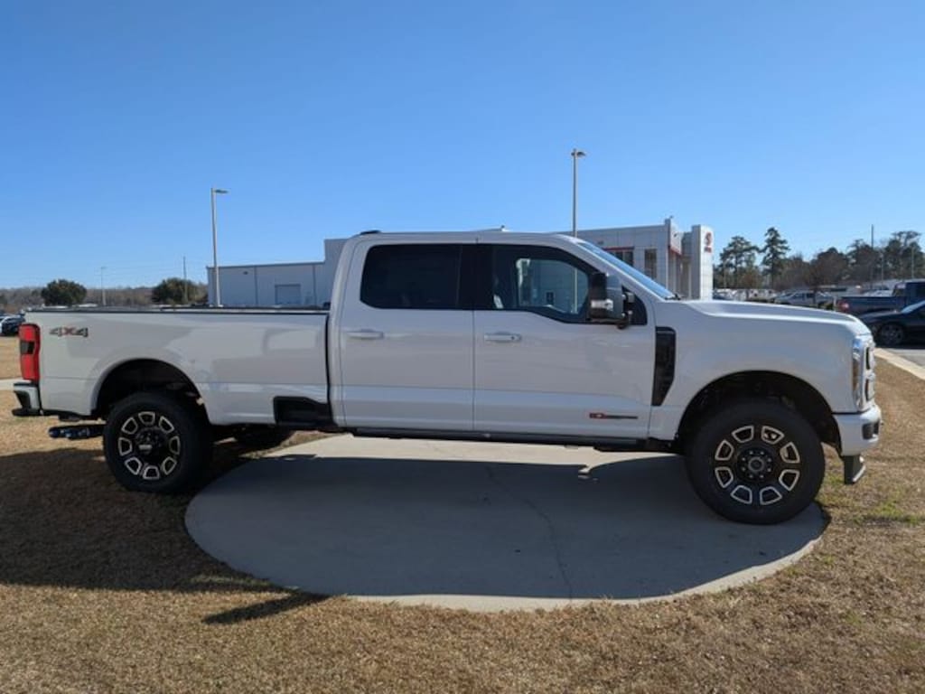 New 2026 Ford F-250SD Platinum Truck